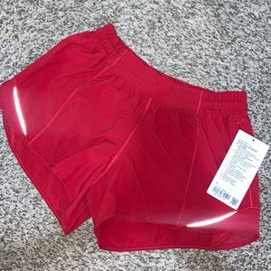 LULULEMON HOTTY HOT 4”